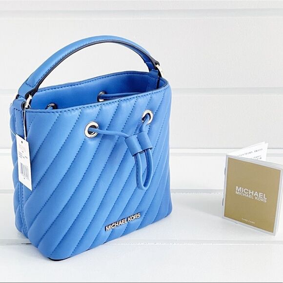 Michael Kors Suri Quilted Bucket Crossbody Bag New With Tags - Picture 4 of 10